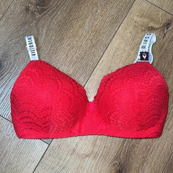 NWOT Victoria’s Secret Red Lace Wireless T-Shirt Bra 32D - Picture 3 of 6
